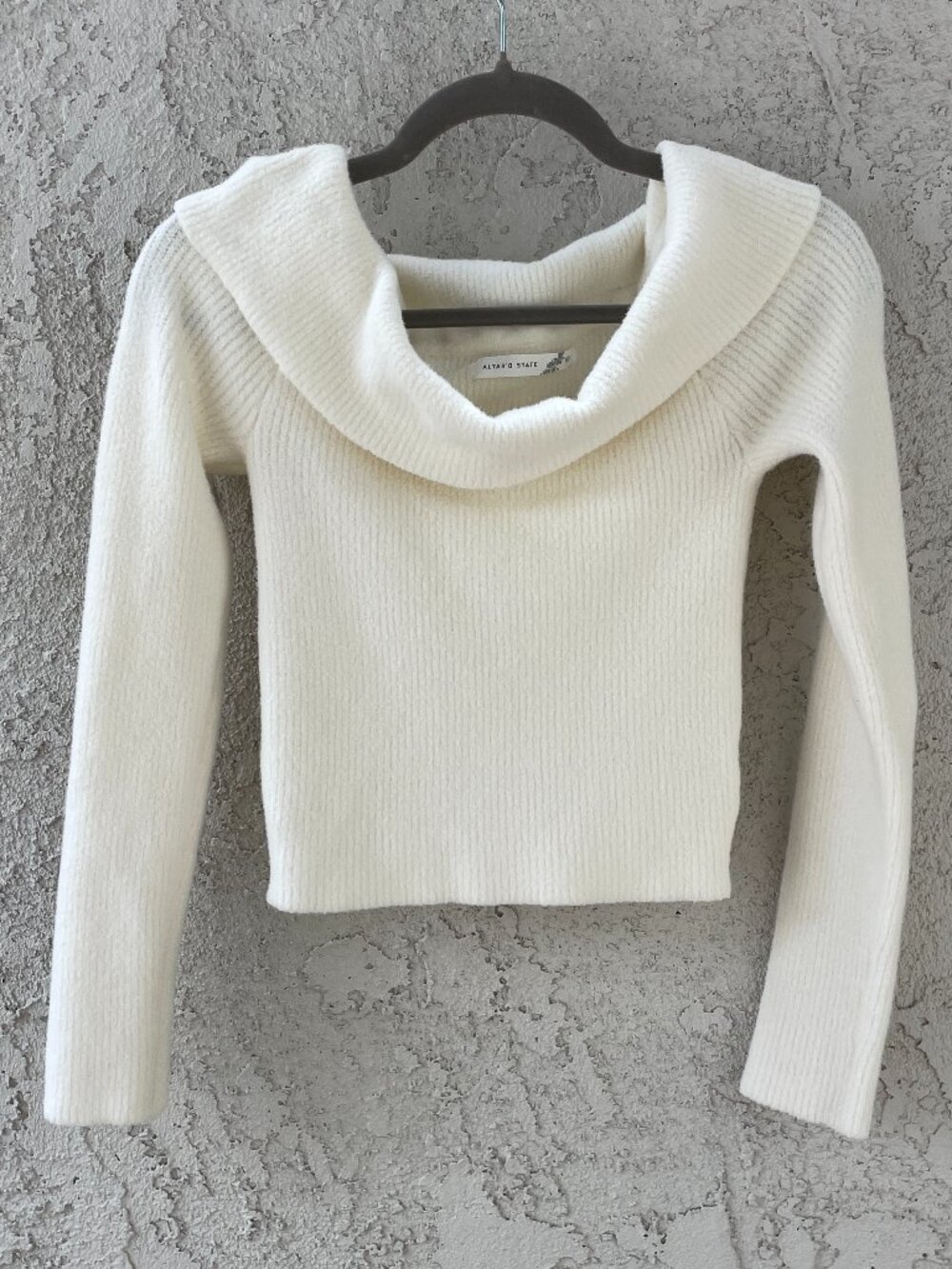Altar'd State Off The Shoulder Cowl Neck Sweater Small Cream Ribbed Long Sleeve